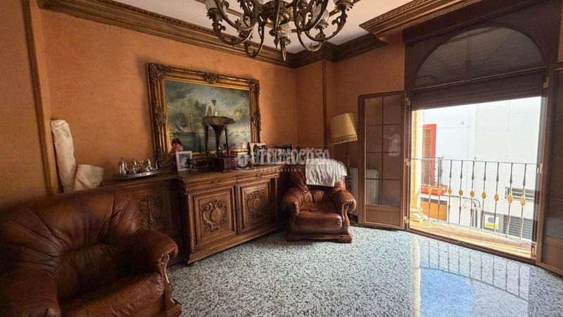 Foto 86a4a808-9d49-47a2-9eba-1f2c730ed064. Piso  en venta en Belén - San Roque Jaén