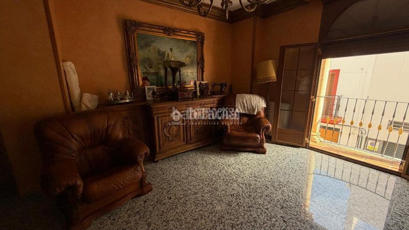 Foto f03c2f04-ccf6-4b8a-be64-b57b44e6865b. Piso  en venta en Belén - San Roque Jaén