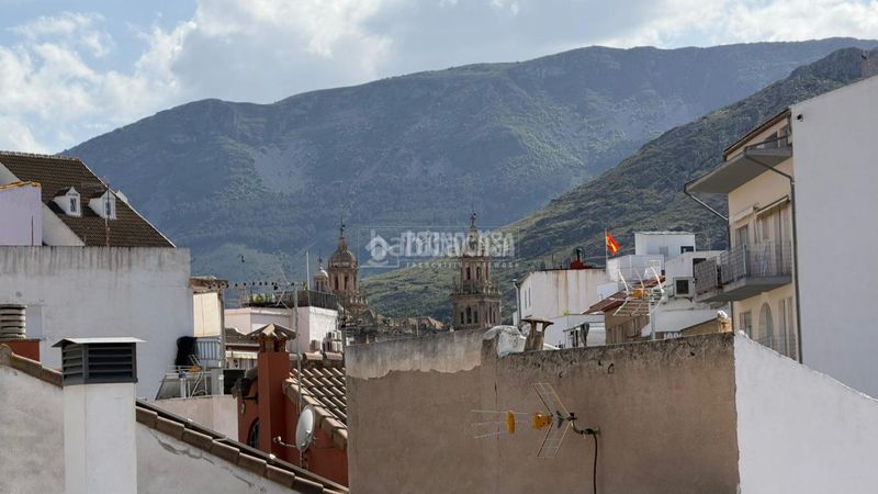 Foto da68edfd-454d-436b-b6ef-e1a8917b022d. Pis amb calefacció a Belén - San Roque Jaén