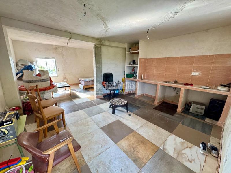 Foto a514f8d5-44c2-427a-a91b-791e7d0f966e. Local comercial almacén en venta en Humanes