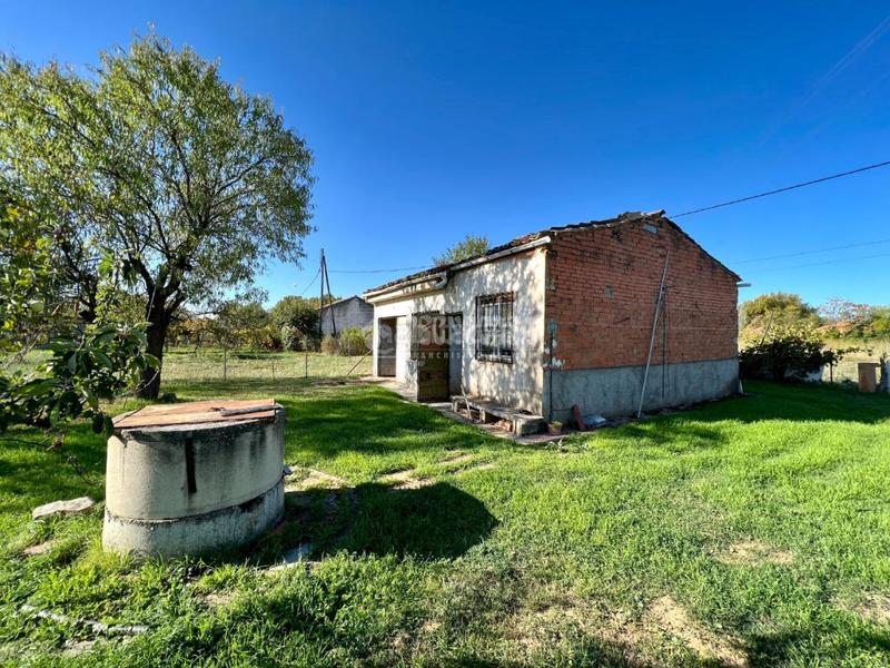 Foto b3b4cae8-c84c-4ff7-a57d-d21f7381d350. Local comercial almacén en venta en Humanes
