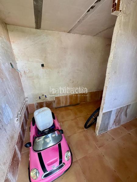 Foto c3eeba11-dc64-4d3e-b7df-a22808b41477. Local comercial almacén en venta en Humanes