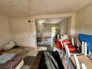Local Comercial en Humanes. Almacn en venta en humanes