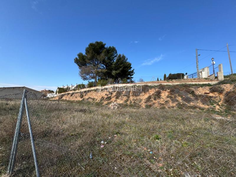 Foto fc538b63-59b3-43ce-92d3-4db1797e4cf2. Terreno residenziale in Tórtola de Henares