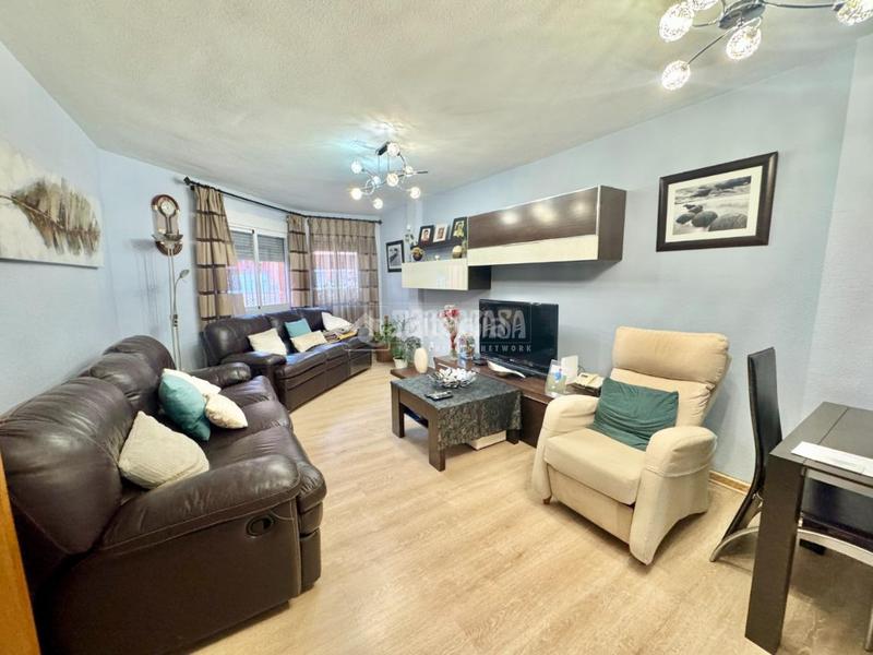 Foto ab4b4d90-cb21-418e-8a4b-bee2a6895634. Casa pareada casa en venta en Yunquera de Henares