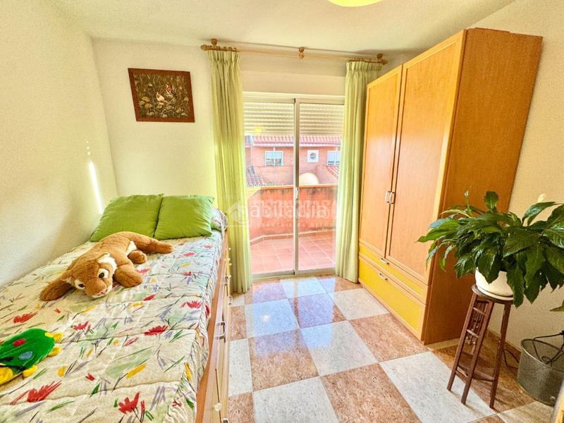 Foto fe69472a-2bc4-4945-b697-3ce8dd7fc450. Casa pareada casa en venta en Yunquera de Henares