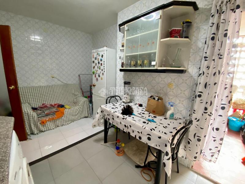 Foto 0d14bd80-d309-4ffb-ace4-662276e63530. Piso  en venta en Yunquera de Henares