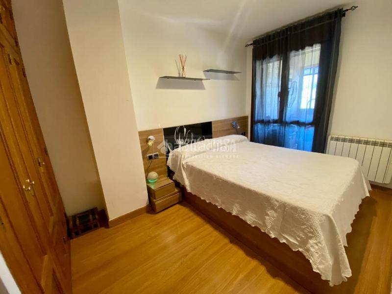 Foto 10523339-d9b4-4174-b957-dabd534fab2f. Piso  en venta en Yunquera de Henares