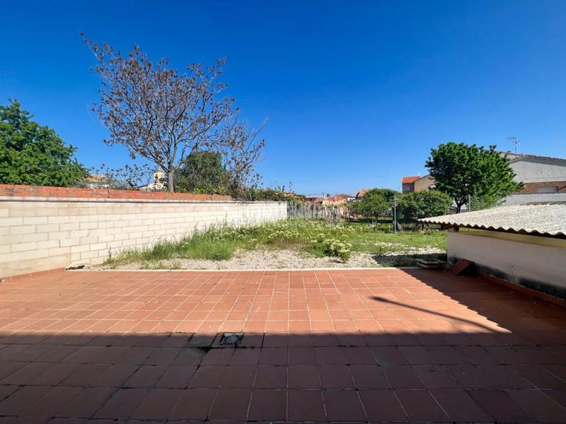 Foto 32fec99c-3fb3-4803-bad2-e39e32cbcc50. Piso  en venta en Yunquera de Henares