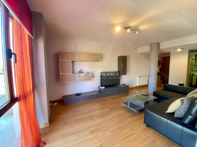 Foto c58dc419-aa74-40be-944b-2fde85a3a26d. Piso  en venta en Yunquera de Henares