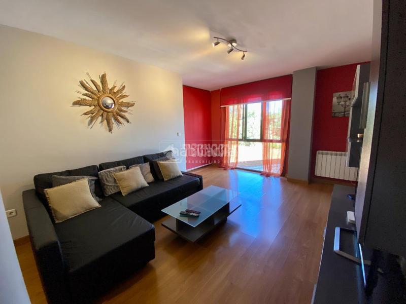 Foto d2ed5d9a-25ef-4540-b72b-e20e96114657. Piso  en venta en Yunquera de Henares