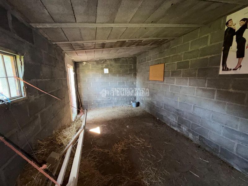 Foto 76b81e4d-29bc-4d42-96b8-3b534bd04a3c. Terreny residencial a Humanes