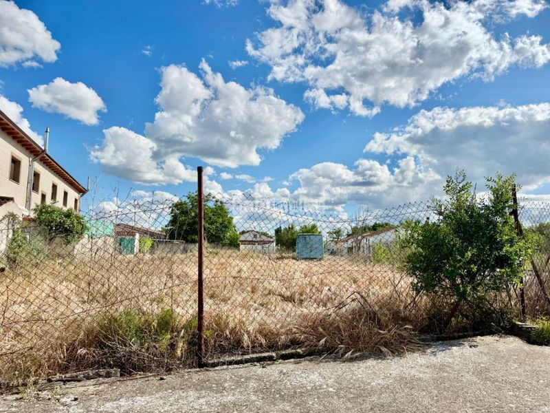 Foto 84dc0c66-d3f3-43b4-a507-4a198a7baac2. Terreny residencial a Humanes