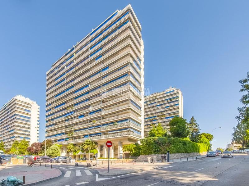 Foto 9de1ddb6-a72f-46a3-a2e6-4f01b6e4bb25. Piso  en venta en San Pascual Madrid