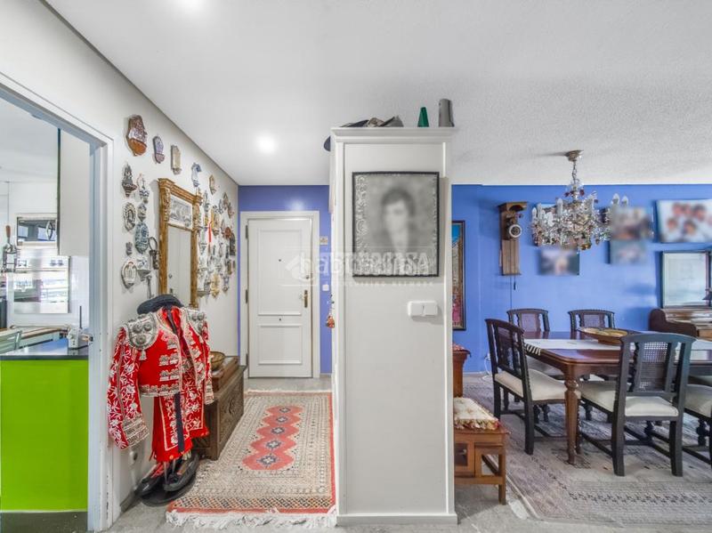 Foto bb23a5f8-6d43-43cf-acef-b98505df843e. Piso  en venta en San Pascual Madrid