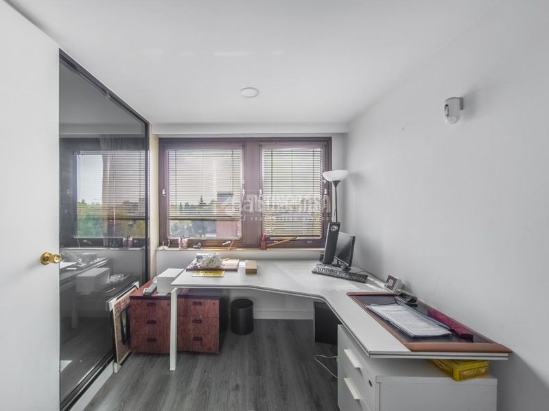 Foto 078e3608-9529-43fb-a724-d7bae1dbe422. Pis amb aparcament a San Juan Bautista Madrid