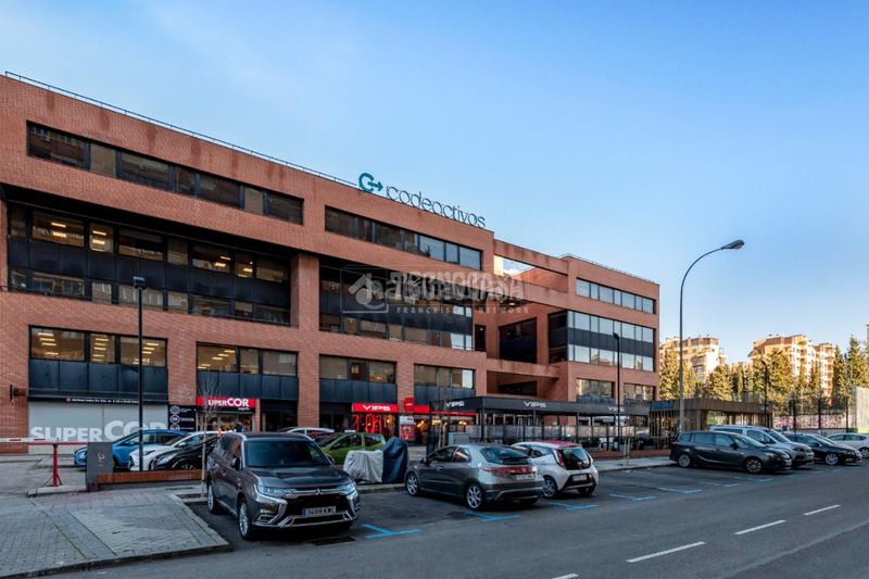 Foto 62160612-99ea-4060-a7ca-bfa0597bc598. Pis amb aparcament a San Juan Bautista Madrid