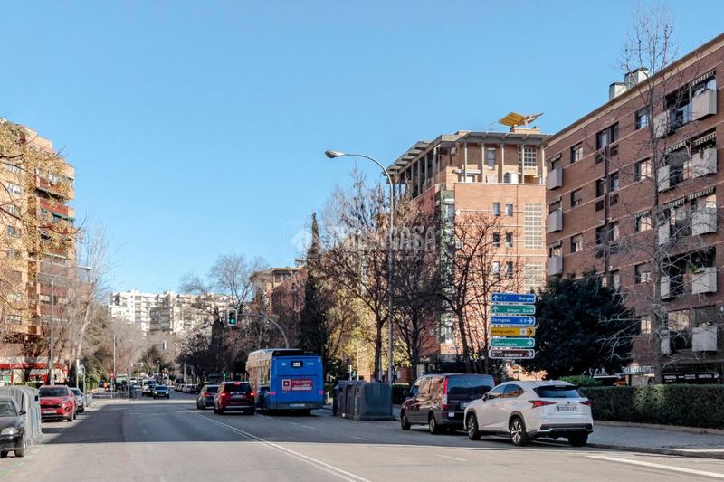 Foto 74caef46-d842-4491-a15a-f4920f357726. Pis amb aparcament a San Juan Bautista Madrid