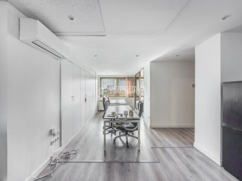 Foto fac1f913-a0c9-4ad9-8cdb-f920a605942d. Pis amb aparcament a San Juan Bautista Madrid