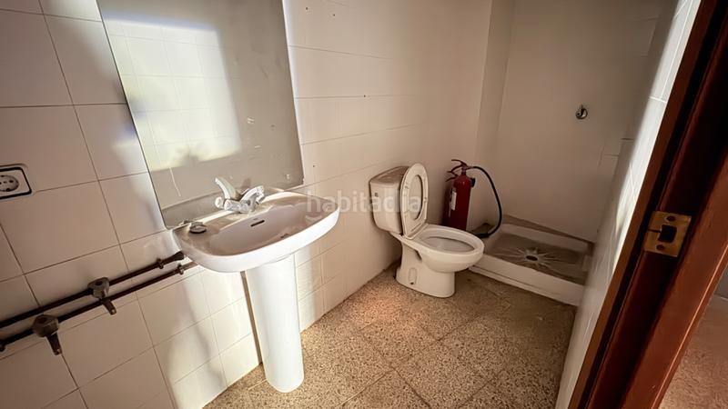 Foto 180550cc-9599-4a2d-b1c9-42f1f3062edb. Rent business premise with heating in Rocafonda Mataró