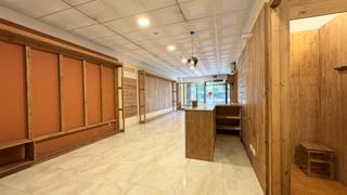 Location Local commercial  Plaça de les tereses. Al cor de mataró.