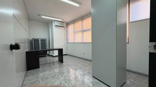 Location Bureau à Camí ral de la mercè 495. Despatx al centre