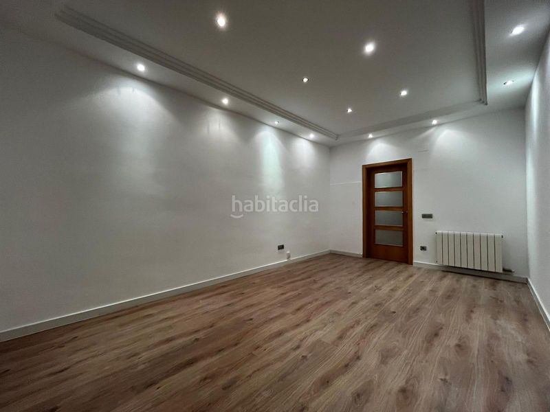 Foto 38d1a8c3-3dac-45b3-8536-411097ccb49a. Rent flat with heating in Centre Mataró