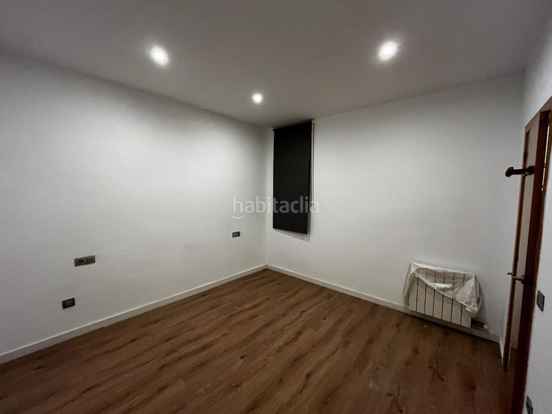 Foto ebad503c-0971-458b-b44a-e929f1155162. Rent flat with heating in Centre Mataró