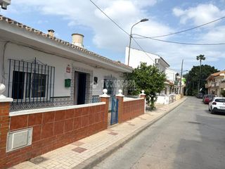Casa bifamiliare in Campanillas. Casa en venta en málaga