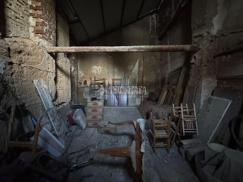 Foto 6b2e37c3-7f3d-4e4a-b549-2700335e1156. Casa aparellada a Perales de Tajuña