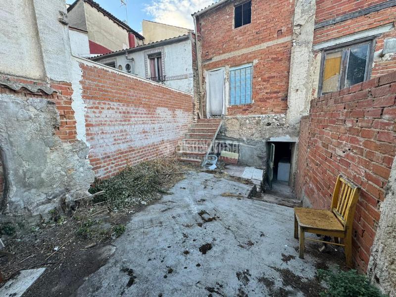 Foto dbeefcab-da0a-44be-a44a-b67e90ca8aa8. Casa aparellada a Perales de Tajuña