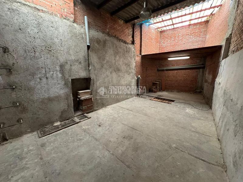 Foto 6781bfc6-25ca-4214-9e54-8d28bdeb9d07. Casa aparellada a Perales de Tajuña