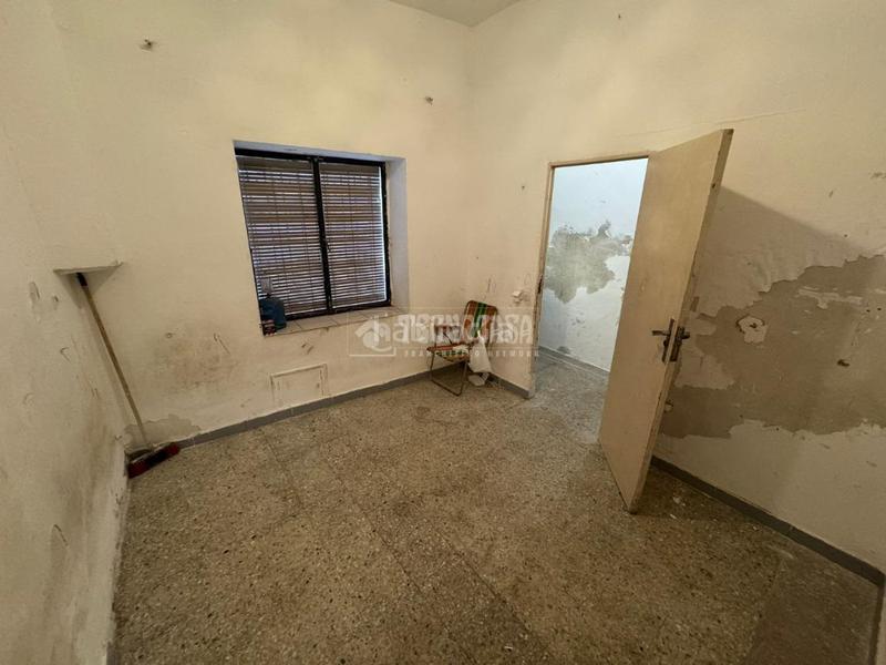 Foto 6a45d214-743a-4645-8eda-7b49161aeafe. Casa aparellada a Perales de Tajuña