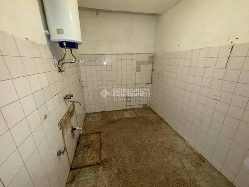 Foto 72a8715b-e877-42e8-ba0b-a7c083fcfa8d. Casa aparellada a Perales de Tajuña