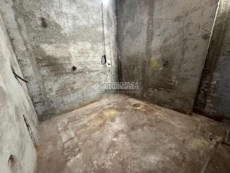 Foto 8cc14d7e-8458-4f37-b02f-f77908cae994. Casa aparellada a Perales de Tajuña