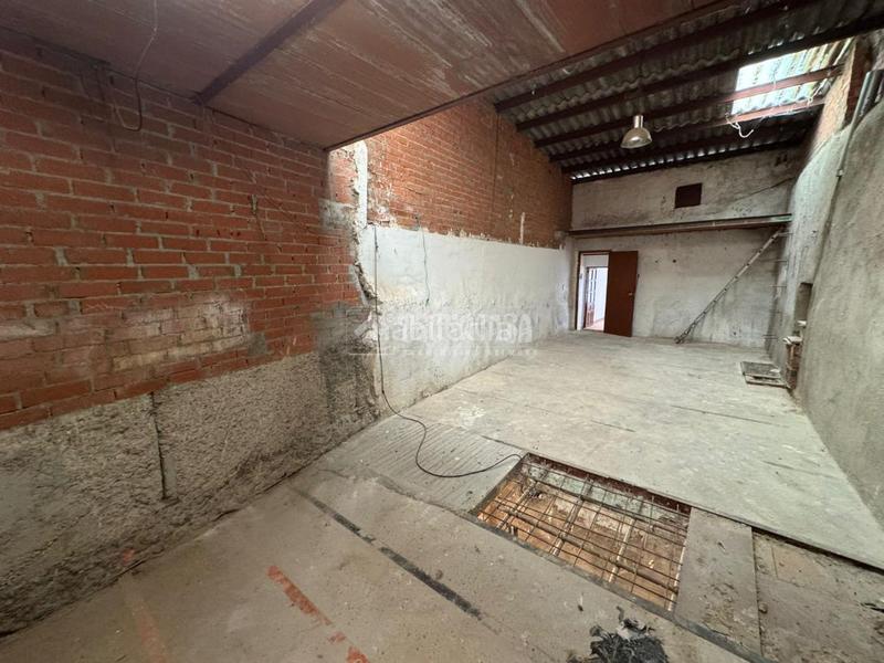 Foto f97f71d7-ae1b-44db-9cd7-c12c9e711d8b. Casa aparellada a Perales de Tajuña