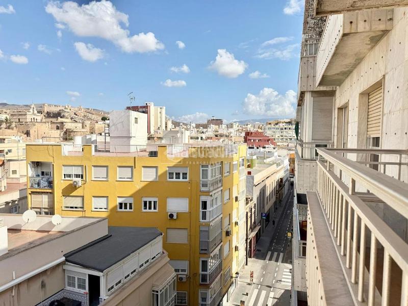 Foto 0b3f908f-089a-4c82-9743-0e787829ec57. Appartamento con riscaldamento in Centro Almería