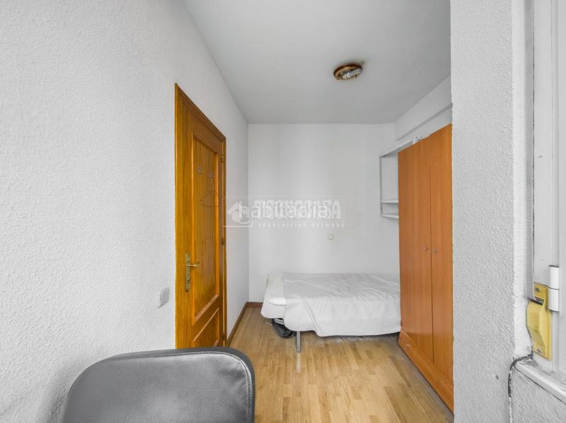 Foto 5d524893-e661-4742-bab6-d3762c33c3e7. Piso  en venta en Ciudad Jardín Madrid