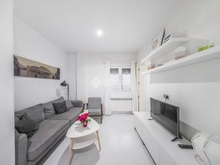 Pis a Prosperidad. Piso en venta en madrid