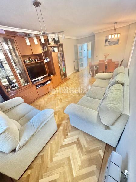 Foto a32c9a81-518c-425b-ba1a-c3c532b680be. Etagenwohnung in La Serna Fuenlabrada