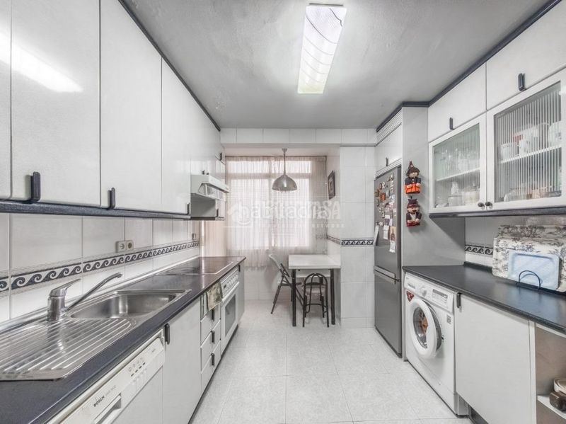 Foto 2799bf93-cc48-4fa4-b291-920ec7a75f7e. Piso  en venta en Marroquina Madrid