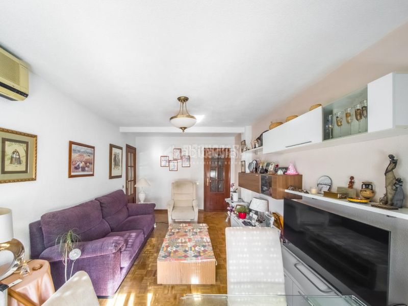 Foto 463f5503-85af-44ed-bebb-e1862dfeeab0. Piso  en venta en Marroquina Madrid