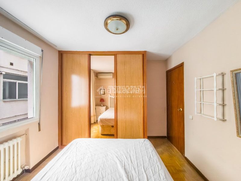 Foto 63105399-b58b-4526-b09d-fb99dcf7d2cb. Piso  en venta en Marroquina Madrid