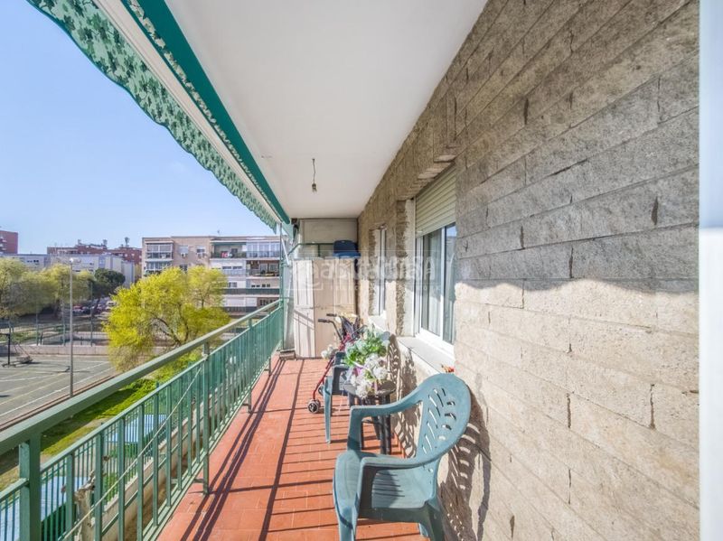 Foto c7f584a1-7750-4347-aa1a-86cbac8bc17f. Piso  en venta en Marroquina Madrid