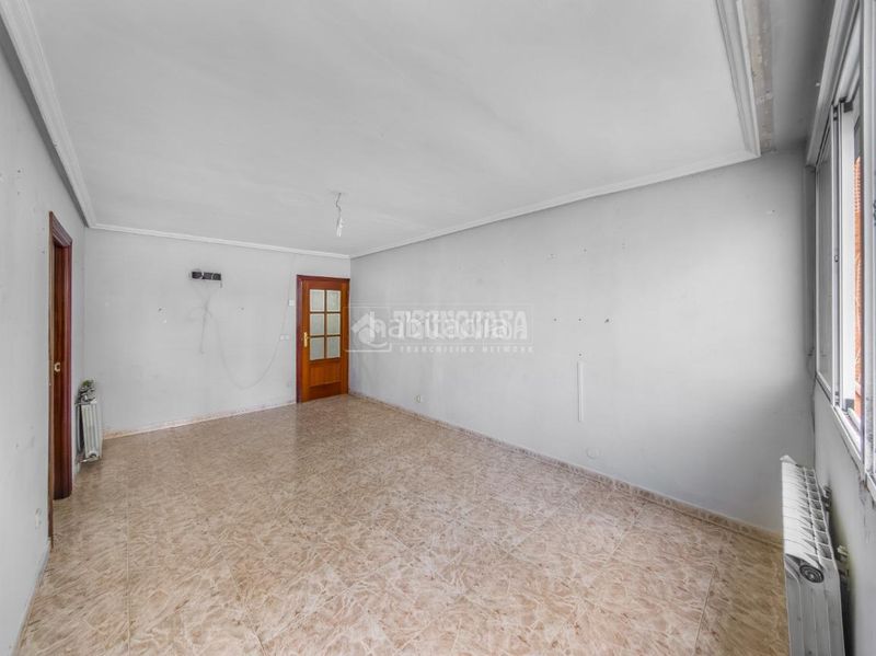Foto b9bd82e6-57e6-40ed-9f6a-17b9952fbdfd. Pis amb calefacció a Marroquina Madrid