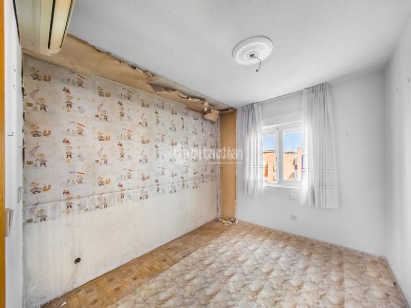 Foto 445b70c0-ff23-422b-b31c-3e07e9995506. Piso  en venta en Marroquina Madrid