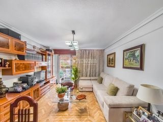 Flat in Marroquina. Piso en venta en madrid