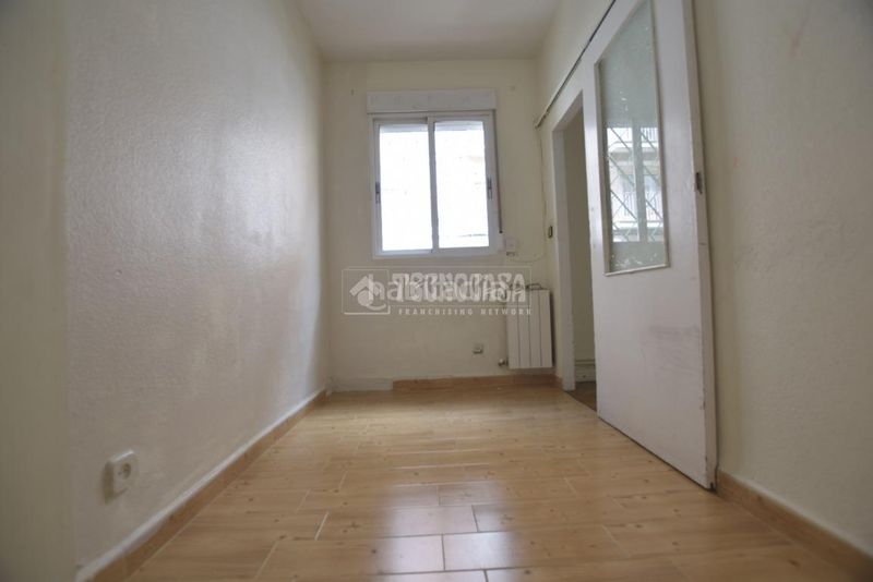 Foto 75be2b17-41e9-4d22-a566-b1dc18da45e2. Pis amb calefacció a Puerta del Ángel Madrid