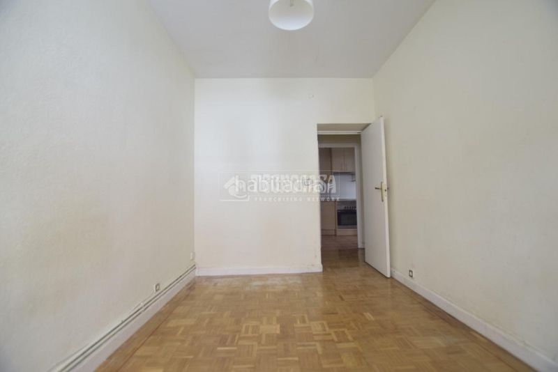 Foto e22c6bc1-90f4-44d7-8000-109cc7da585b. Pis amb calefacció a Puerta del Ángel Madrid