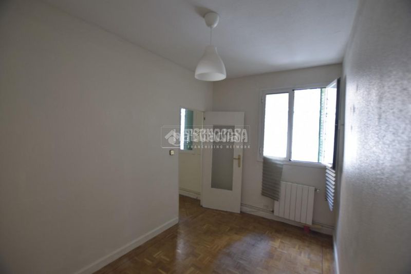 Foto f87d4e09-a4d1-4070-9a49-a24196adca60. Pis amb calefacció a Puerta del Ángel Madrid